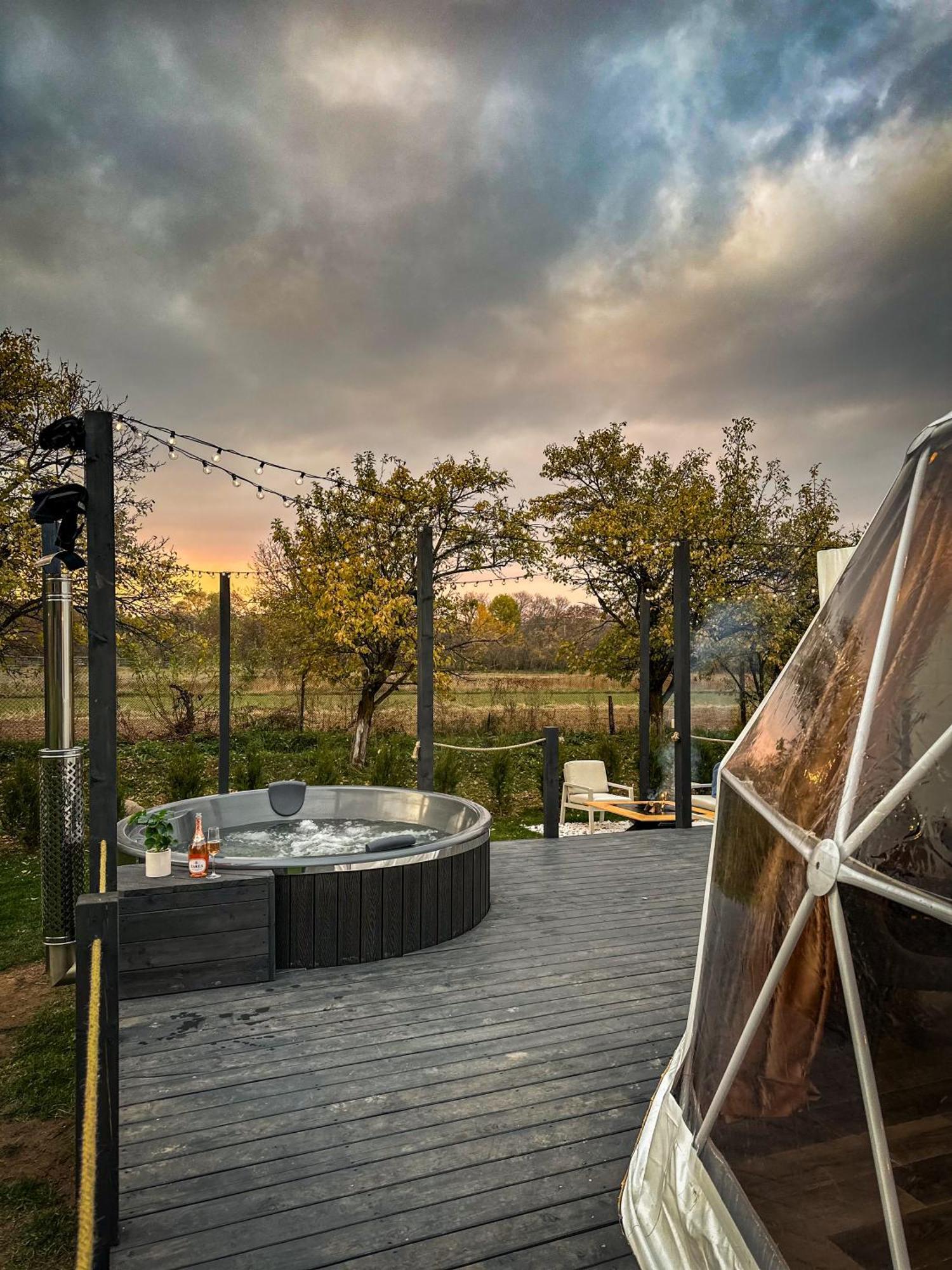 Green Garden Glamping Retezat Bălan Exteriér fotografie