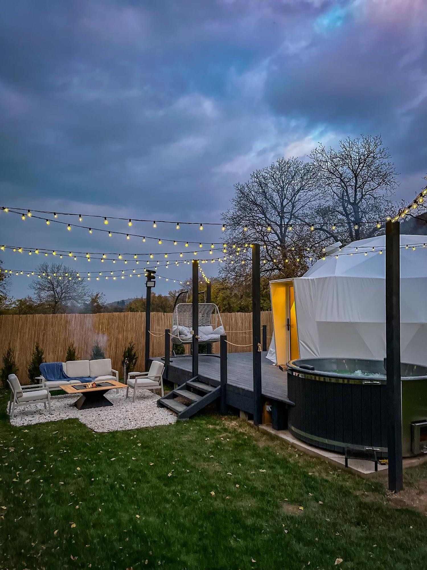 Green Garden Glamping Retezat Bălan Exteriér fotografie